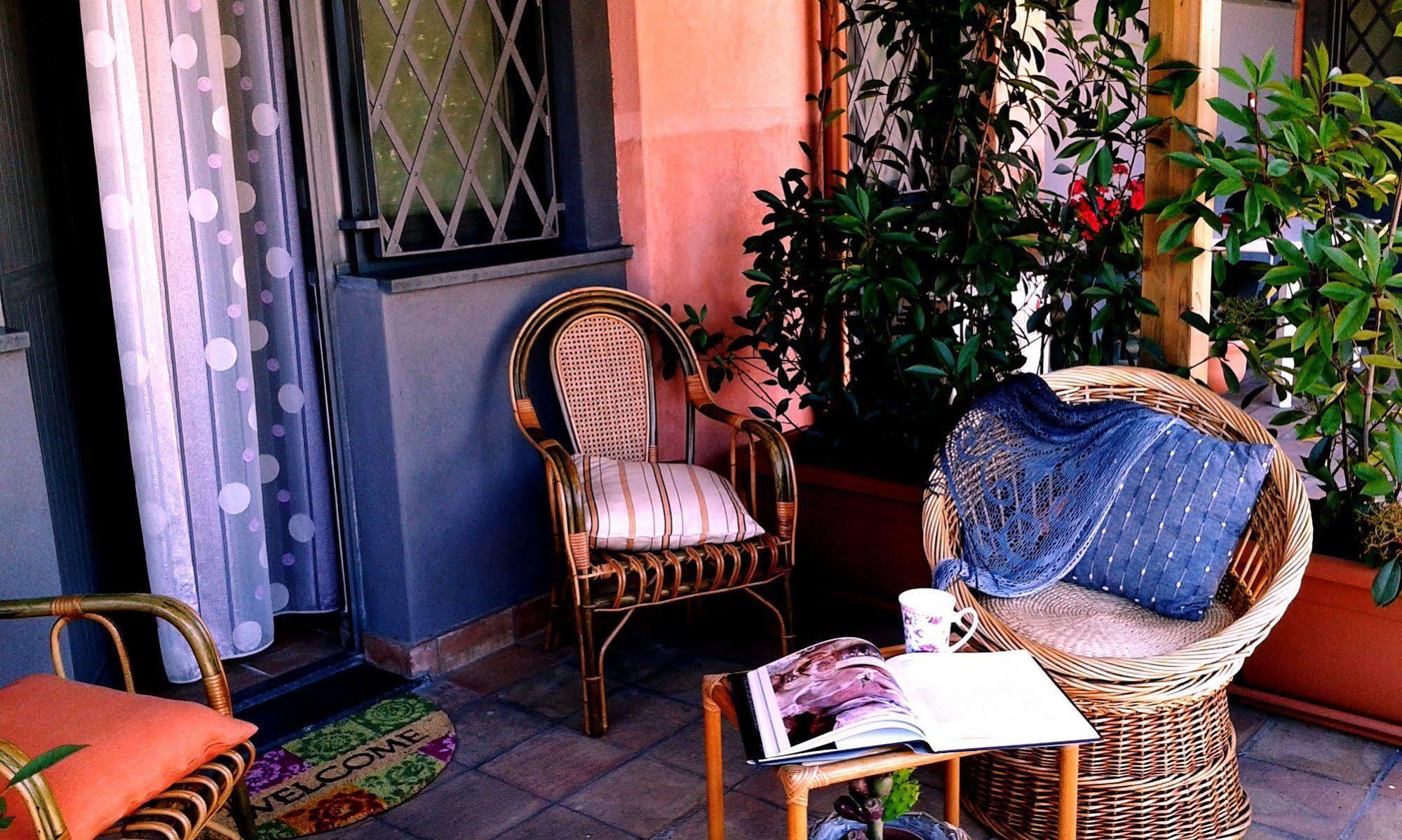 Nake Residenza Artistica Villa Sant'Alfio Bagian luar foto